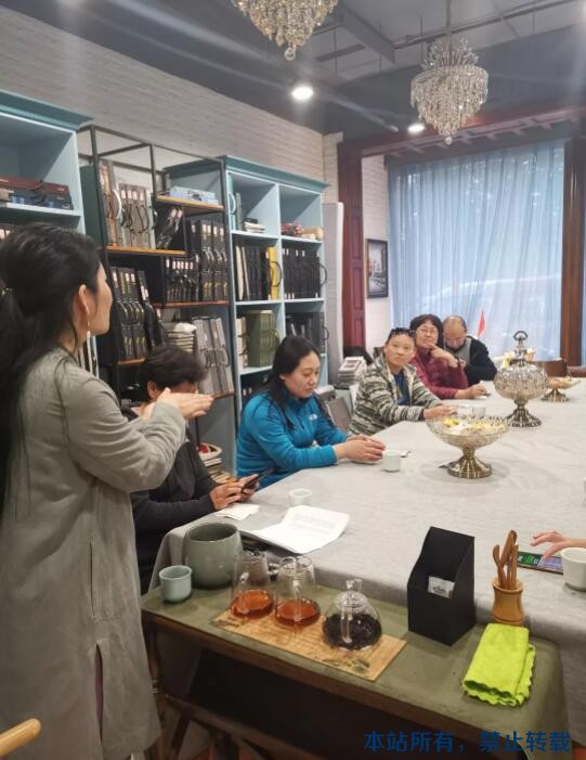 怡康居申時茶敘 | 繼續(xù)前緣，人與茶最美的邂逅。